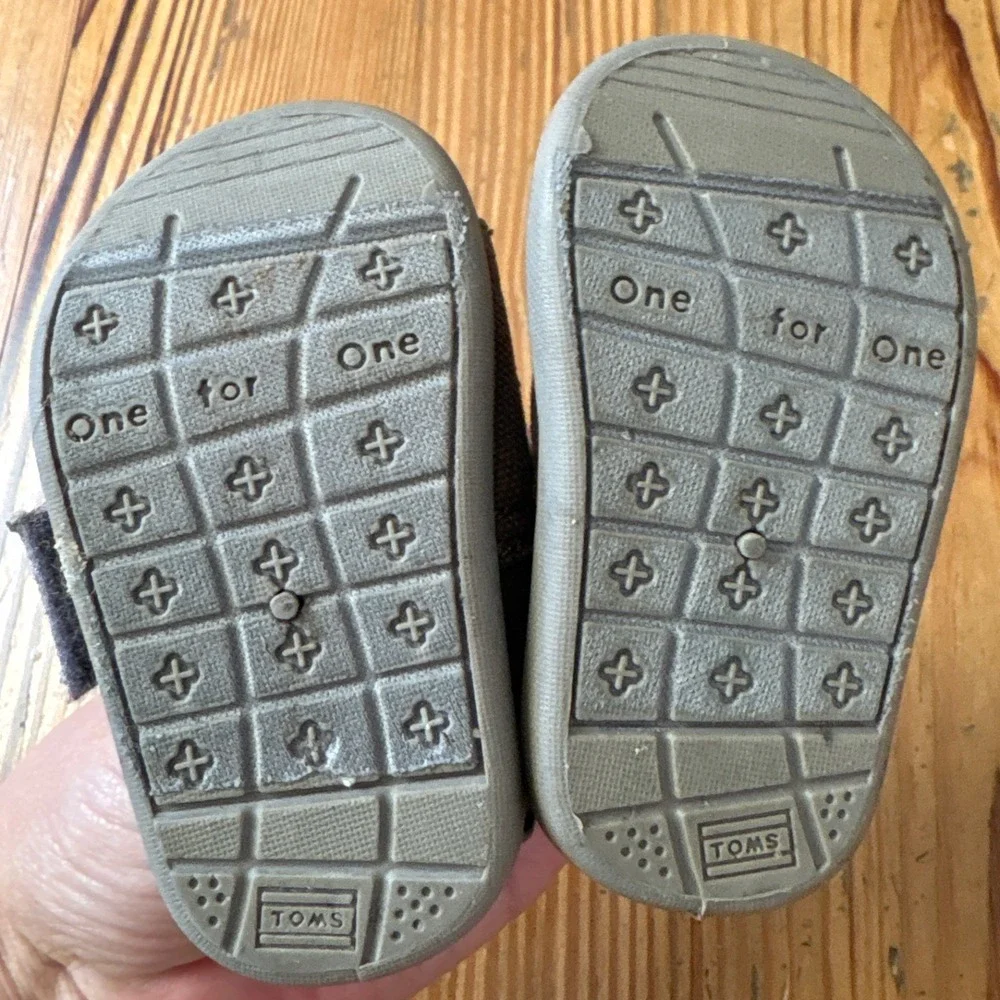 TOMS Alpargata Shoes Kids Grey‎ Canvas Hook and Loop Slip On SIZE T2